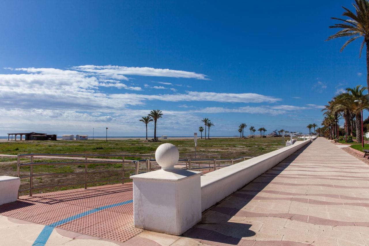 Vera La Medina Apartamento Con Terraza Privada Exteriör bild